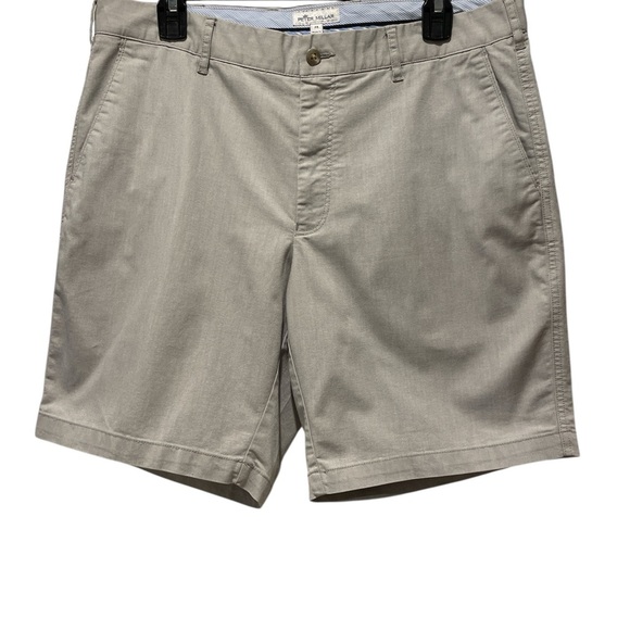 Peter MillarFlat Front Shorts size 34